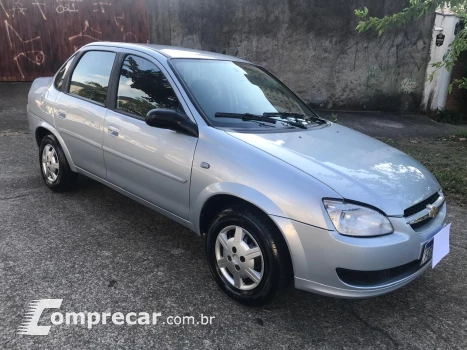 CORSA 1.0 MPFI Classic Sedan 8V