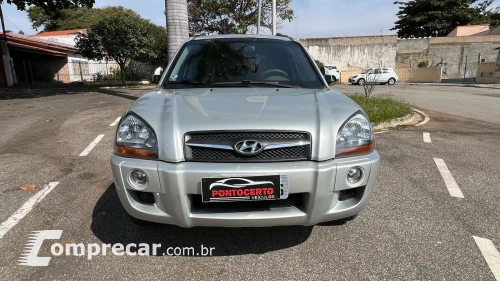 Hyundai TUCSON 2.0 MPFI GLS 16V 143cv 2WD 4 portas