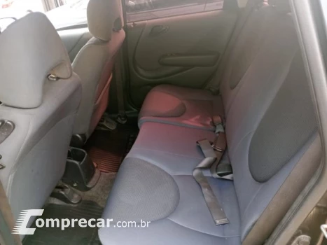 FIT - 1.4 LXL 8V 4P MANUAL