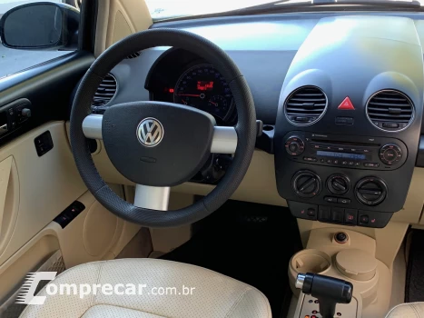 Volkswagen NEW BEETLE 2.0 MI 8V 4 portas