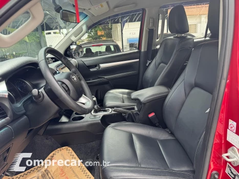 HILUX 2.8 D-4d Turbo CD SRX 4X4