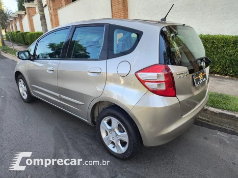 FIT 1.4 LX 16V