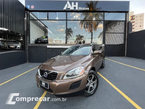 Volvo XC 60 2.0 T5  5p 4 portas