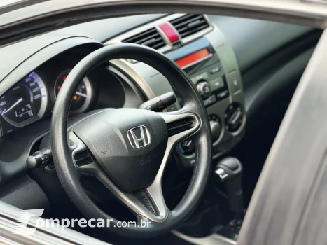 Honda CITY Sedan LX 1.5 Flex 16V 4p Aut. 4 portas