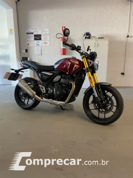 Speed Triple