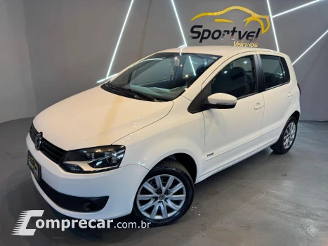 Volkswagen Fox 1.0 Mi Total Flex 8V 5p 4 portas