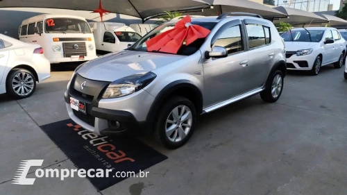 Renault SANDERO 1.6 Stepway 8V 4 portas