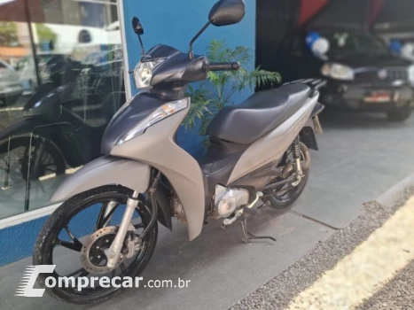 HONDA BIZ 125 - Street