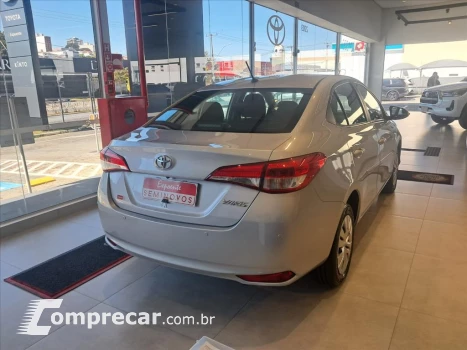 YARIS 1.5 16V FLEX SEDAN XL LIVE MULTIDRIVE
