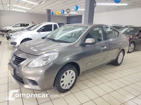 NISSAN VERSA 1.6 16V SV 4 portas