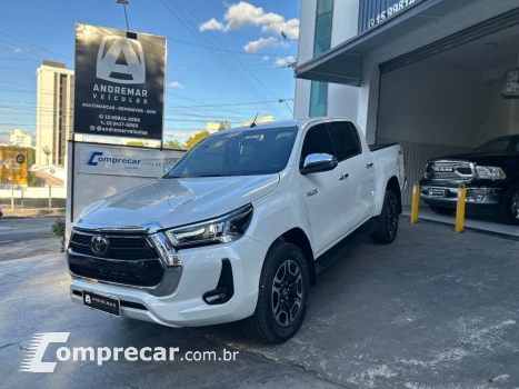 Hilux 2.8 D-4D Turbo Diesel Cd Srx 4X4 Automático