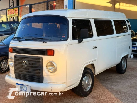 Volkswagen Kombi Standard 1.4 Mi Total Flex 8V 4 portas