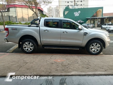 Ranger 3.2 20V XLT 4X4 CABINE DUPLA TURBO DIESEL AUTOMÁTICO