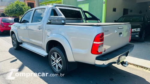 HILUX 2.7 SRV 4X2 CD 16V