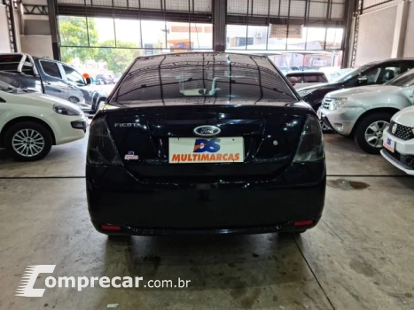 FIESTA SEDAN - 1.6 ROCAM SE SEDAN 8V 4P MANUAL