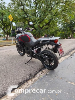 DL 1000 V-Strom A