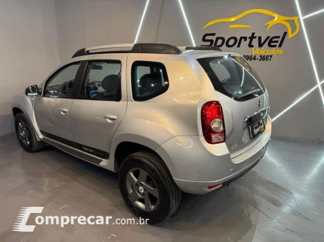 DUSTER TECHROAD 2.0 Hi-Flex 16V Aut.