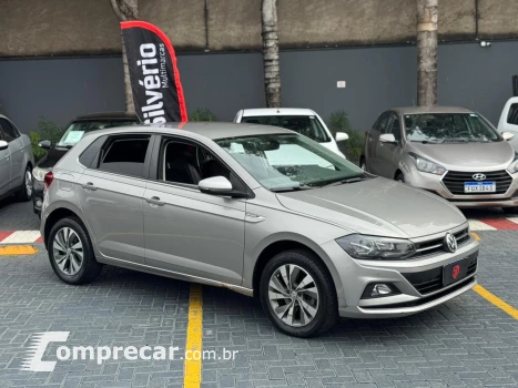 Volkswagen POLO 1.0 200 TSI Comfortline 4 portas