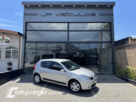 Renault SANDERO 1.6 Privilége 16V 4 portas