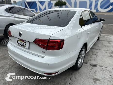 JETTA 2.0 TSI HIGHLINE 211CV GASOLINA 4P TIPTRONIC