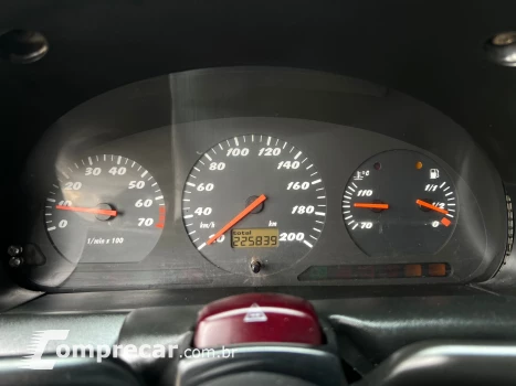GOL 1.6 MI Star 8V