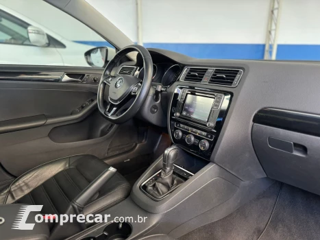 JETTA 2.0 TSI Highline 211cv