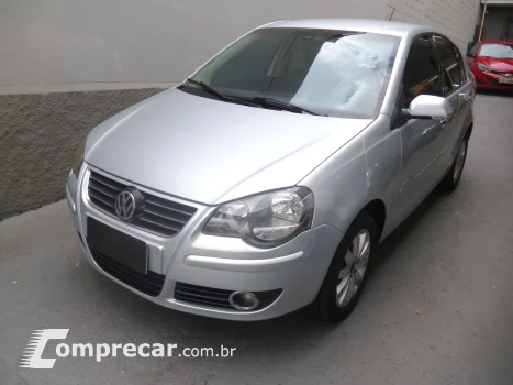 Volkswagen POLO SEDAN 1.6 8V IMOTION 4 portas