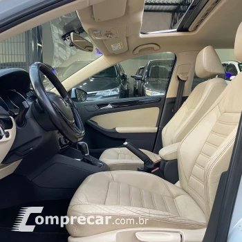 JETTA Highline 2.0 TSI 16V 4p Tiptronic