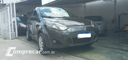 FORD FIESTA 1.0 MPI 8V 4 portas