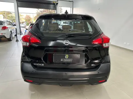 KICKS SL 1.6 16V FlexStar 5p Aut.