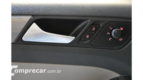 JETTA - 2.0 COMFORTLINE 4P MANUAL
