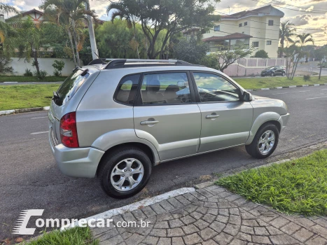 TUCSON 2.0 MPFI GLS 4X2 16V 143cv 2WD