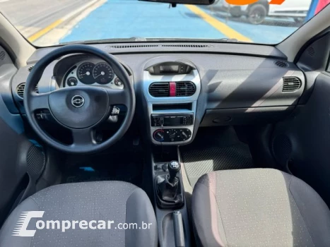 CORSA SEDAN - 1.4 MPFI PREMIUM SEDAN 8V 4P MANUAL