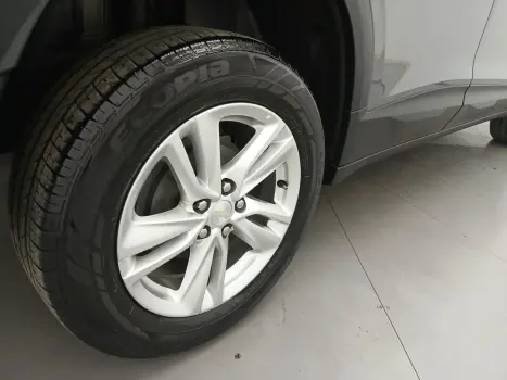 TRACKER 1.0 TURBO FLEX LT AUTOMÁTICO