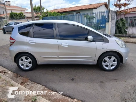 FIT 1.4 LX 8V
