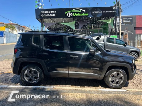 Renegade STD 1.8 4x2 Flex 16v Aut.