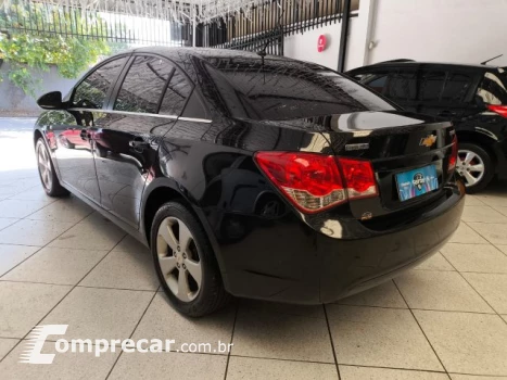 CRUZE SEDAN - 1.8 LT 16V 4P AUTOMÁTICO