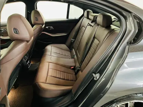 320I  ACTIVE FLEX