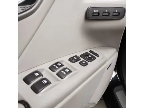 AZERA 3.3 MPFI GLS SEDAN V6 24V GASOLINA 4P AUTOMÁTICO