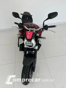 CB 1000 R