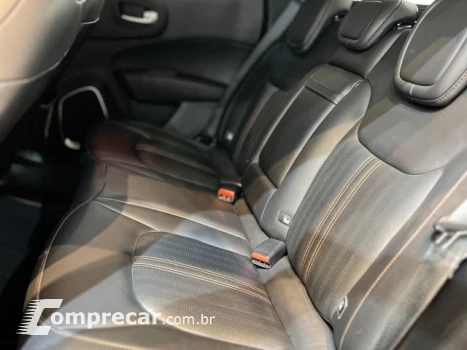 TORO - 2.0 16V TURBO VOLCANO 4WD AT9