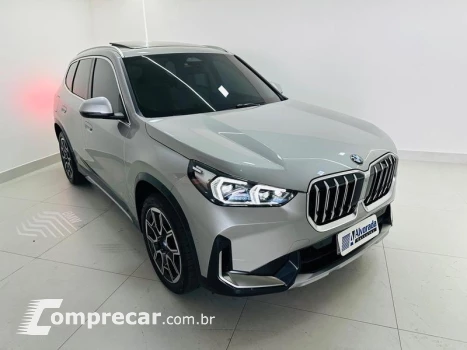 BMW X1 S20I X LINE 4 portas