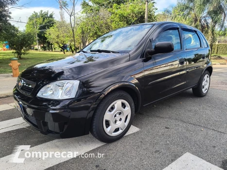 CHEVROLET CORSA 1.4 MPFI Maxx 8V 4 portas