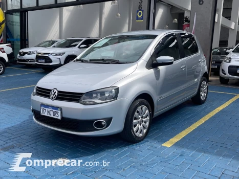 Volkswagen FOX 1.0 MI 8V FLEX 4P MANUAL 4 portas