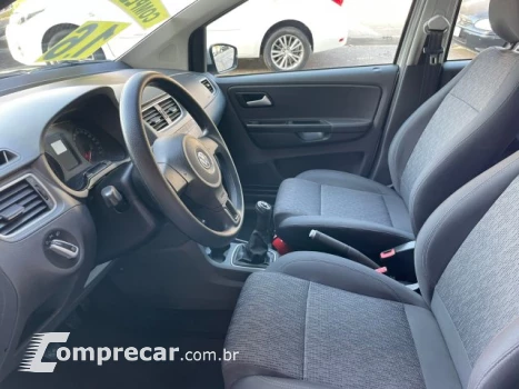 FOX - 1.6 MI 8V 4P MANUAL