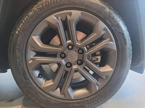 RENEGADE 1.3 T270 TURBO FLEX LONGITUDE AT6