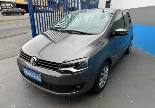 Volkswagen FOX 1.0 MI Trend 8V 4 portas