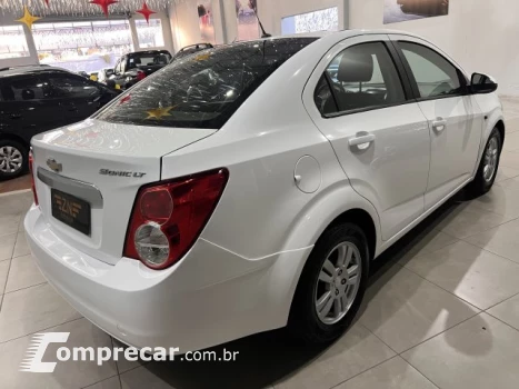 SONIC SEDAN - 1.6 LT SEDAN 16V 4P AUTOMÁTICO