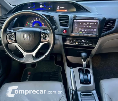 Honda CIVIC 2.0 16V 4P LXR 4 portas