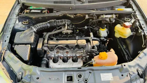 CELTA 1.0 MPFI LS 8V